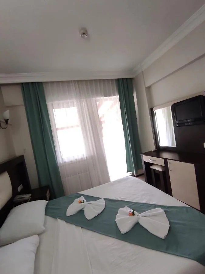 Club Adas Hotel