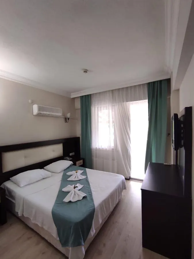Club Adas Hotel