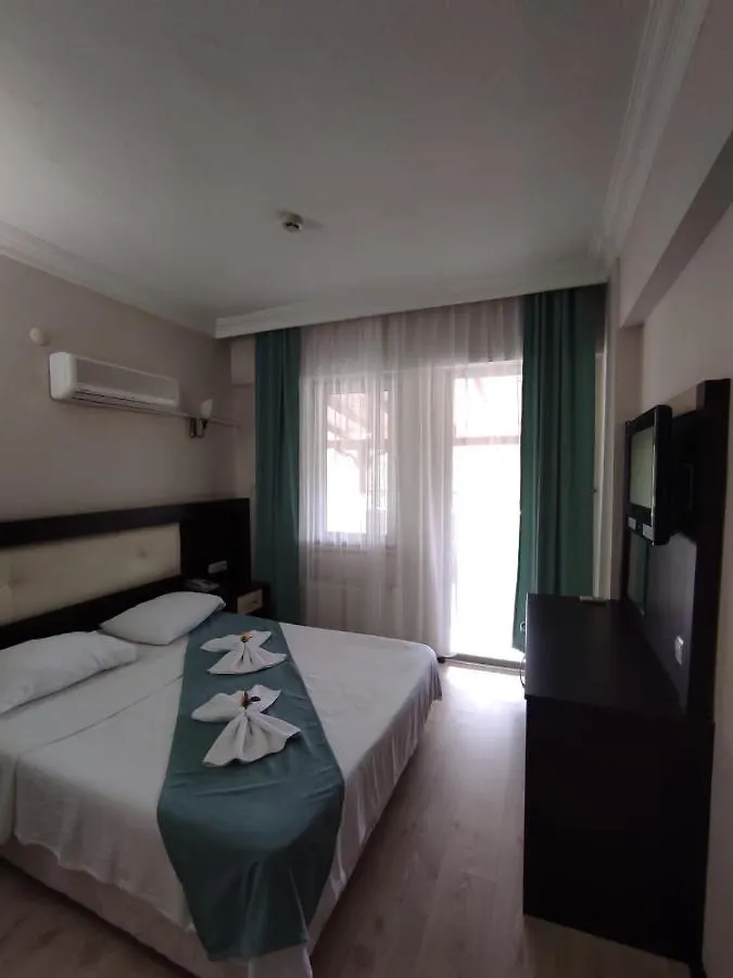 Club Adas Hotel