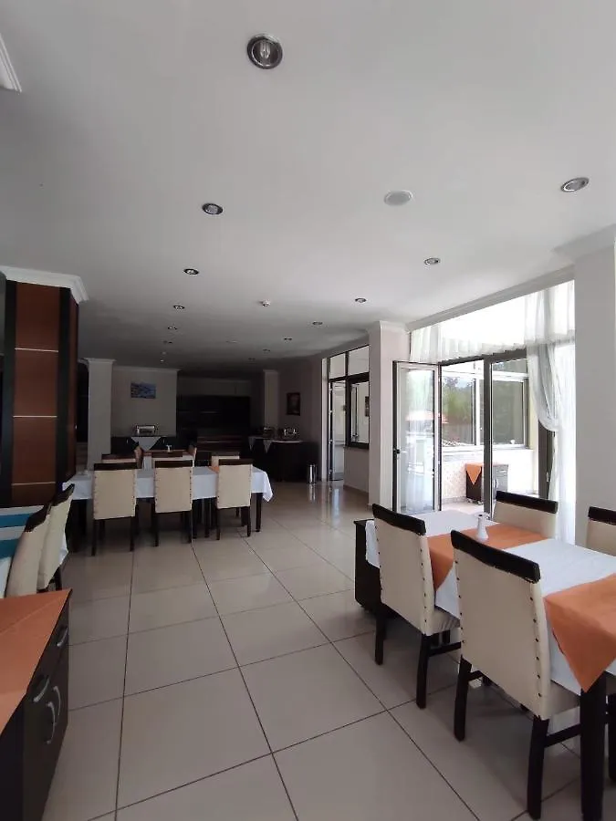 Club Adas Hotel